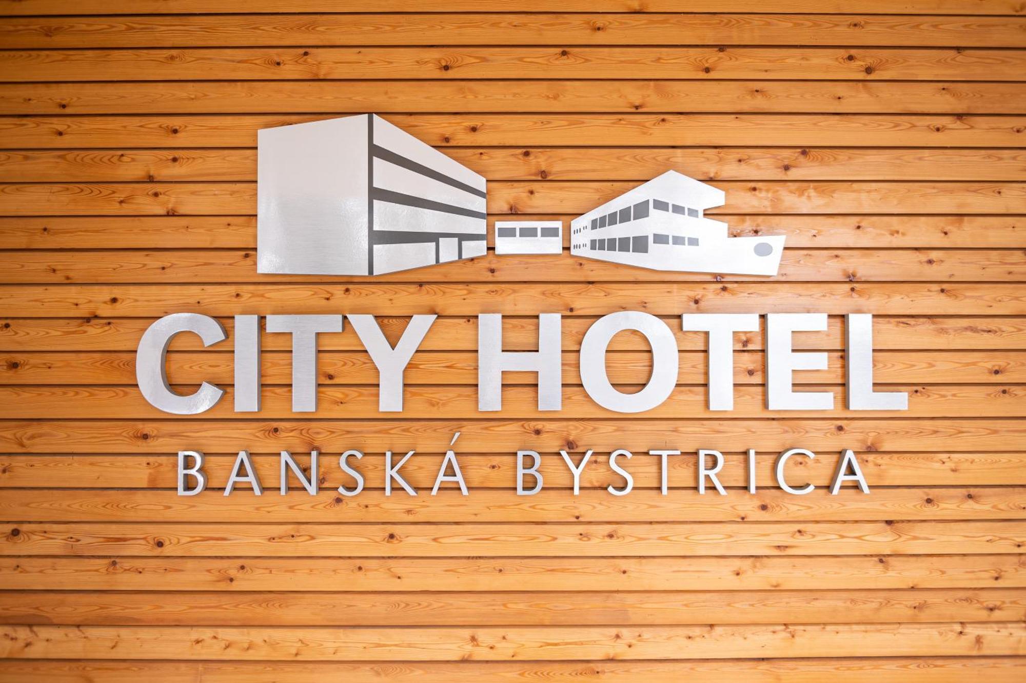 City Hotel B&B Banská Bystrica Exterior photo